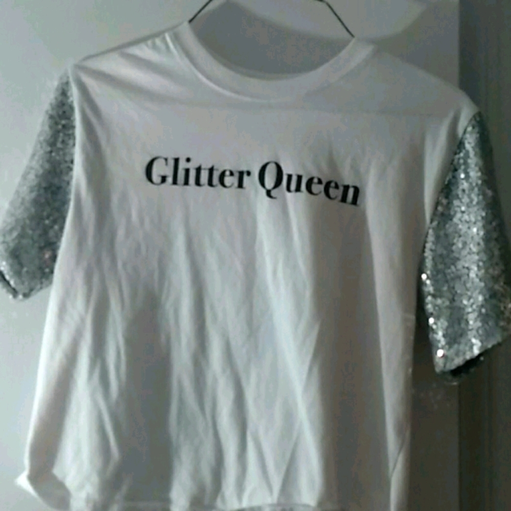Public library Glitter Queen crop t-shirt